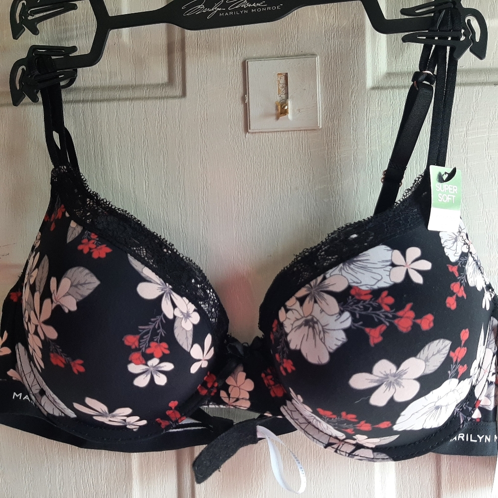 Womans bra